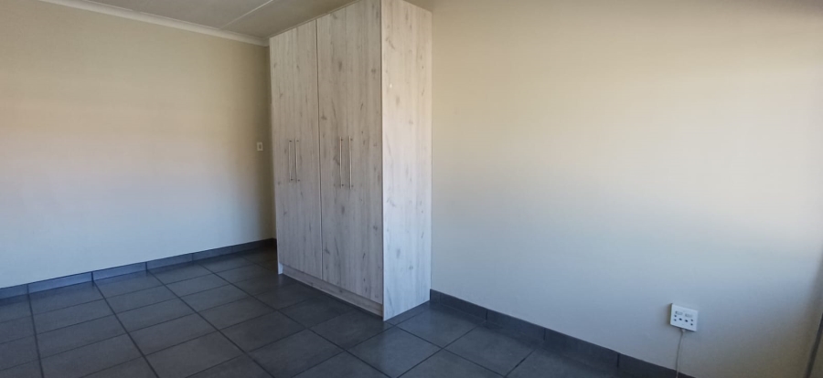 To Let 4 Bedroom Property for Rent in Bethlehem Free State